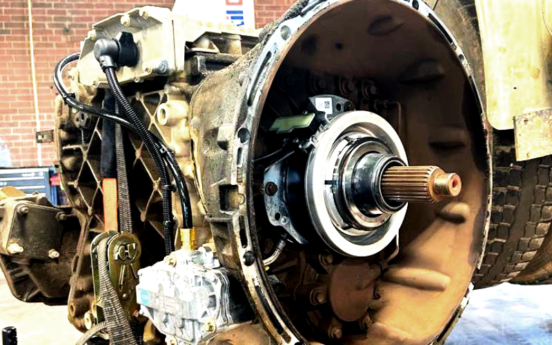 Heavy-duty truck transmission and clutch assembly